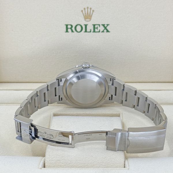 Rolex Explorer 124270